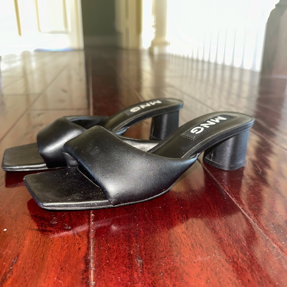 MANGO low black heel